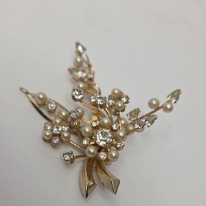 Kramer Of New York Brooch